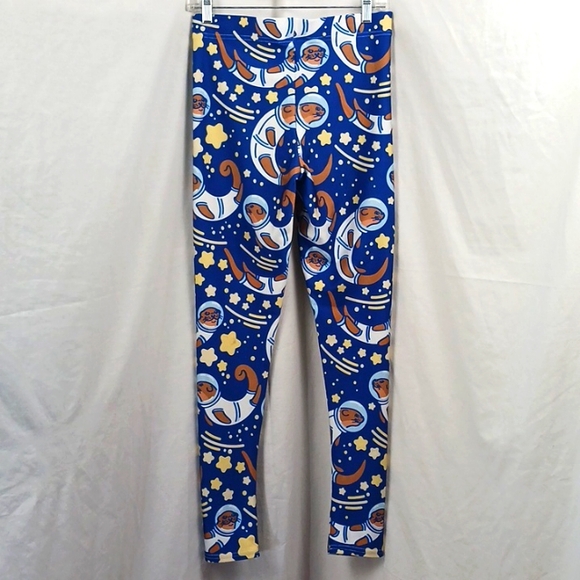 Look Human otter astronaut in space women's Leggings size Medium - Picture 4 of 6